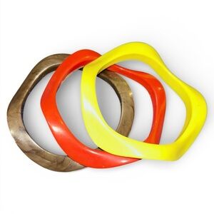 Vintage 3 Stack Wavy Bracelet Set Yellow Red & Marled Brown Lucite
